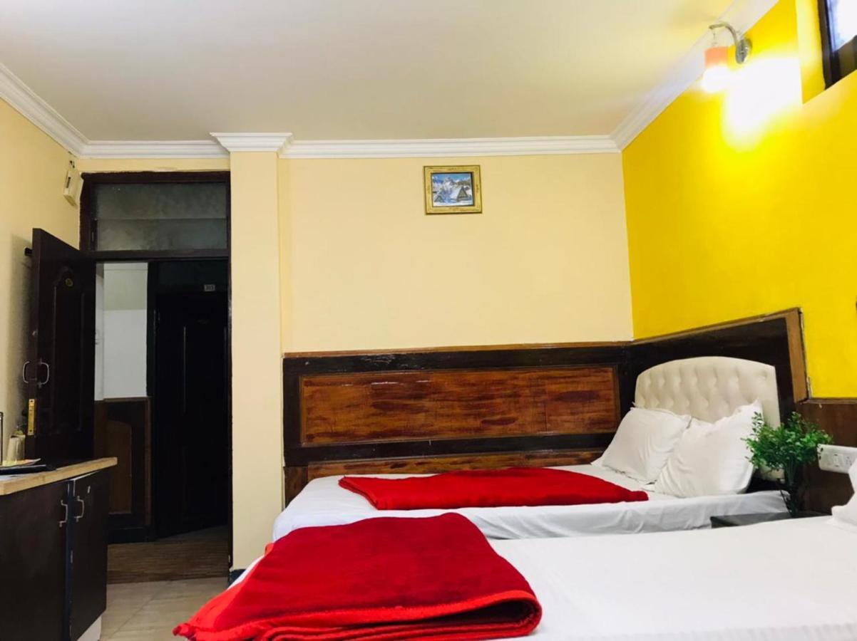 Hotel Mystique Inn Утакаманд Экстерьер фото