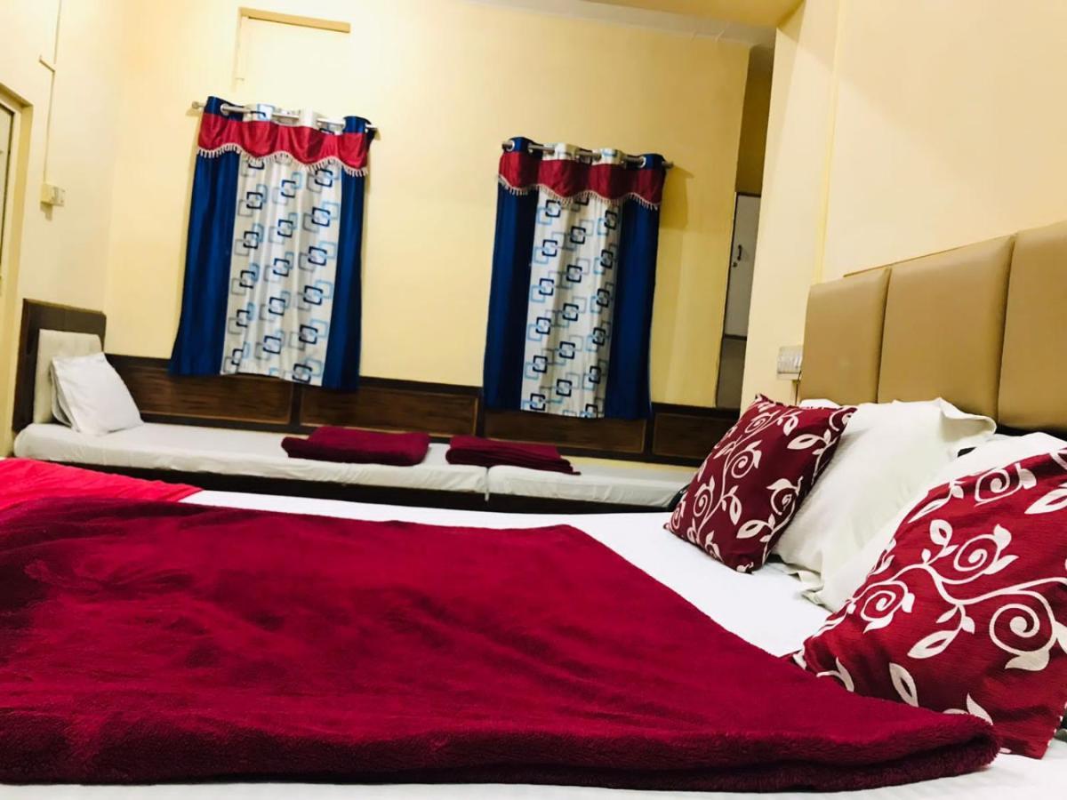 Hotel Mystique Inn Утакаманд Экстерьер фото