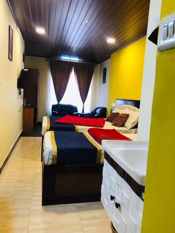 Hotel Mystique Inn Утакаманд Экстерьер фото